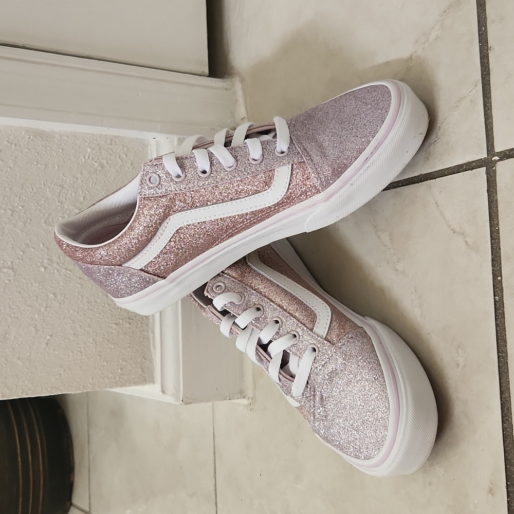 Girls juniors women's pink glitter vans
